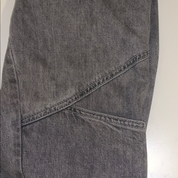 Urban Outfitters Grey Jeans - Picture 2 of 3